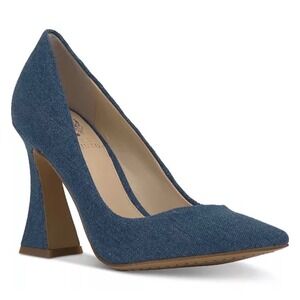 Vince Camuto Akenta Denim Flare Heel Pumps Sculptural Statement Pointed Toe 10